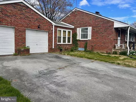 1215 Milltown Rd, Wilmington, DE 19808