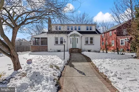 10 Nancy Rd, Wilmington, DE 19809