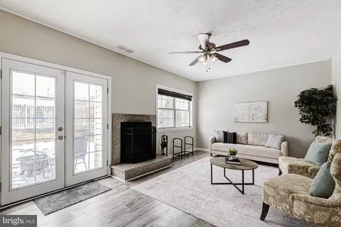 Living - 421 S Antlers Pl, Bear, DE 19701 photo 1 of 4