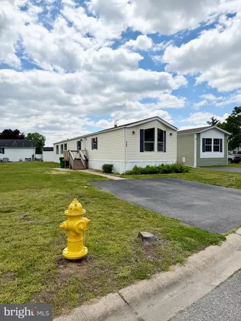1749 Barbara Cir, Bear, DE 19701 photo 7