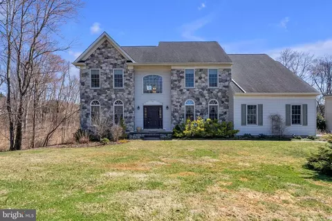 105 Bellfield Ct, Hockessin, DE 19707