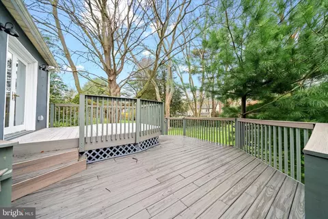 Exterior - 104 Danforth Pl, Wilmington, DE 19810 photo 7 of 12