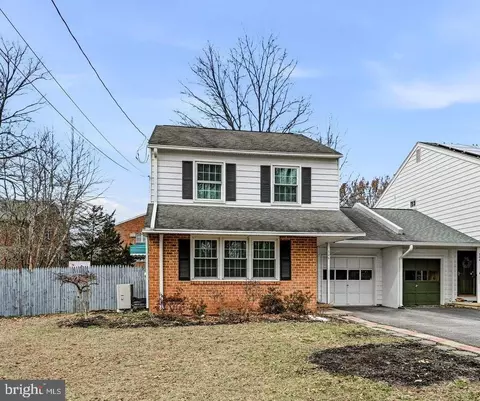 306 Willa Rd, Newark, DE 19711