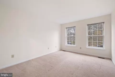 Bedroom - 6 Killens Pond Ct, Newark, DE 19711 photo 4 of 4