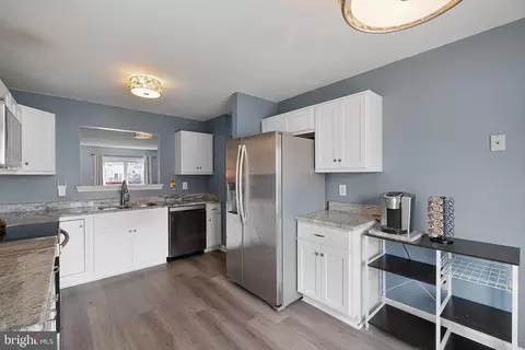Kitchen - 250 Palermo Dr, Bear, DE 19701 photo 2 of 4