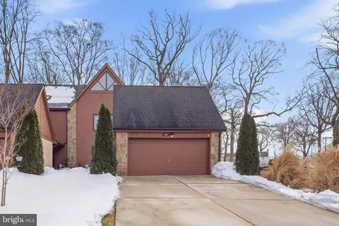 618 Dandenog Dr, Wilmington, DE 19808