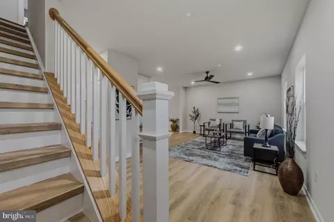 Entry Way - 6 Sheldon Dr, Newark, DE 19711 photo 1 of 12