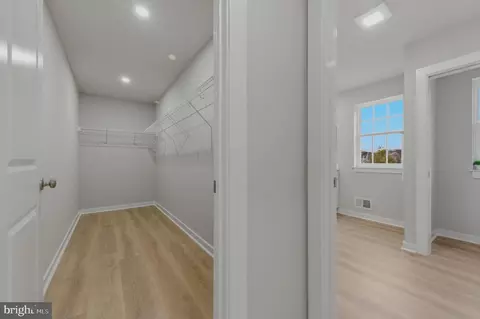 Entry Way - 6 Sheldon Dr, Newark, DE 19711 photo 11 of 12