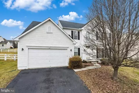 Exterior - 125 Tweedsmere Dr, Townsend, DE 19734 photo 2 of 4