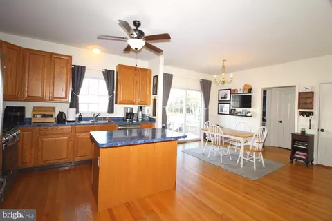 Kitchen - 48 Marble House Dr, Bear, DE 19701 photo 1 of 3