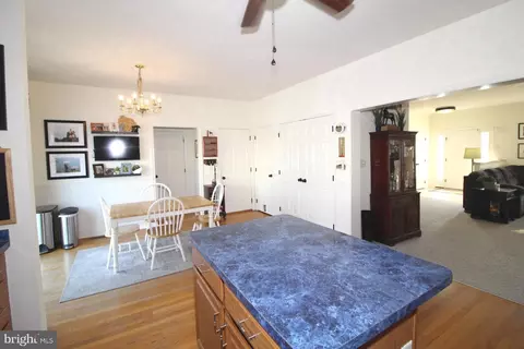 Kitchen - 48 Marble House Dr, Bear, DE 19701 photo 3 of 3
