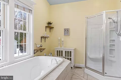 Bath - 5 Vellan Dr, Bear, DE 19701 photo 1 of 4