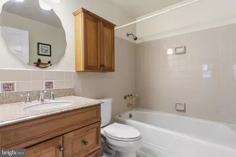 Bath - 5 Vellan Dr, Bear, DE 19701 photo 4 of 4