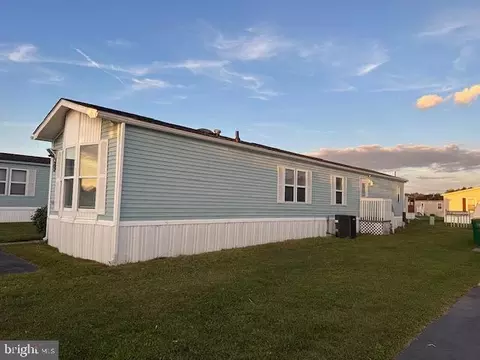 905 Laura Lee Cir #201, Bear, DE 19701 photo 5