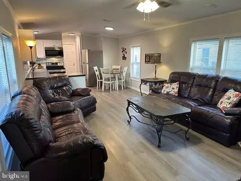 905 Laura Lee Cir #201, Bear, DE 19701 photo 9