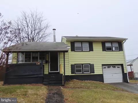 126 Karlyn Dr, New Castle, DE 19720