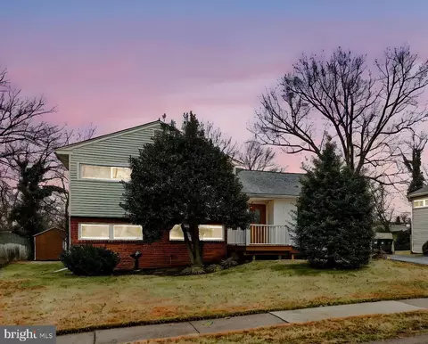 14 Ruby Dr, Claymont, DE 19703