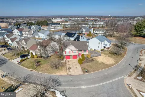 View/Area - 8 Lochview Dr, Bear, DE 19701 photo 2 of 6