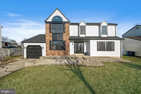 411 Pheasant Cir, Bear, DE 19701