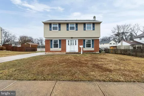 610 S Walnutree Ln, Claymont, DE 19703
