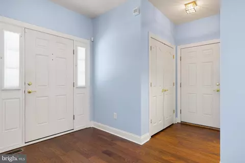 Entry Way - 18 Devalinder Dr, Newark, DE 19702 photo 1 of 1