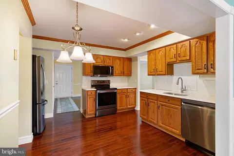 Kitchen - 465 Granger Dr, Bear, DE 19701 photo 1 of 2