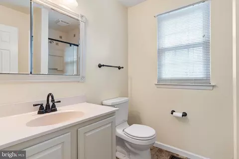 Entry Way - 465 Granger Dr, Bear, DE 19701 photo 2 of 2