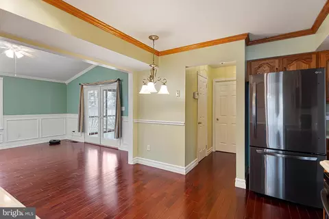 Entry Way - 465 Granger Dr, Bear, DE 19701 photo 1 of 2