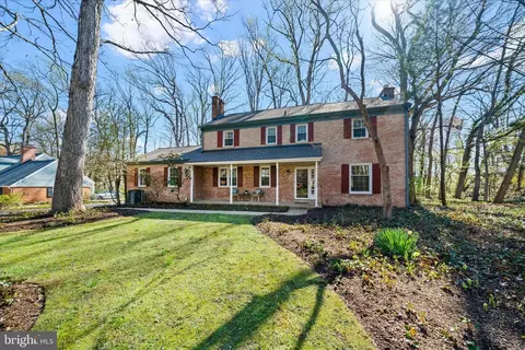 42 Paxon Dr, Wilmington, DE 19803