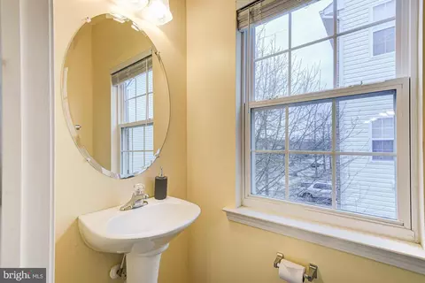 Bath - 286 Camerton Ln, Townsend, DE 19734 photo 1 of 3