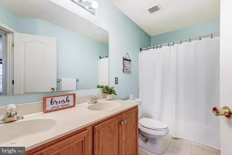 Bath - 286 Camerton Ln, Townsend, DE 19734 photo 3 of 3