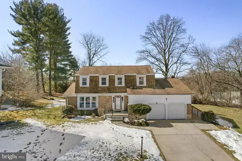 16 Ault Ct, Wilmington, DE 19808