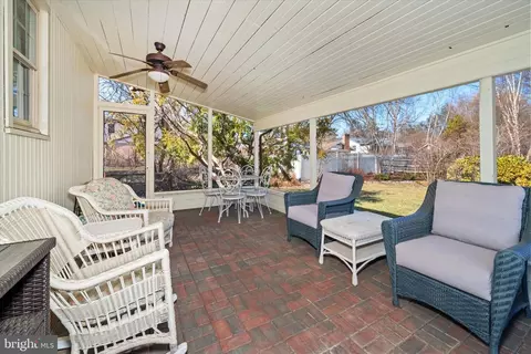 Exterior - 126 Manns Ave, Newark, DE 19711 photo 7 of 15