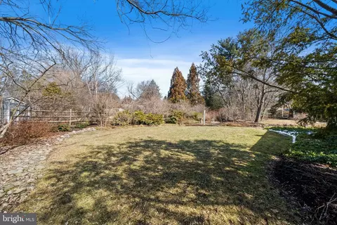 Exterior - 126 Manns Ave, Newark, DE 19711 photo 14 of 15