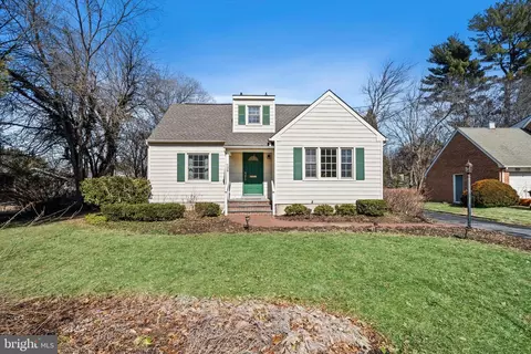 Exterior - 126 Manns Ave, Newark, DE 19711 photo 2 of 15