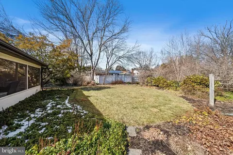 Exterior - 126 Manns Ave, Newark, DE 19711 photo 13 of 15