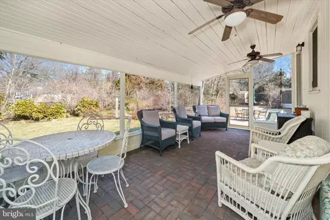 Exterior - 126 Manns Ave, Newark, DE 19711 photo 8 of 15