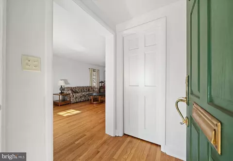 Entry Way - 126 Manns Ave, Newark, DE 19711 photo 1 of 2