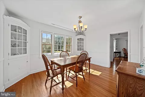 Dining - 126 Manns Ave, Newark, DE 19711 photo 2 of 2