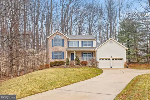 4 Clear Spring Ln, Newark, DE 19711 photo 2