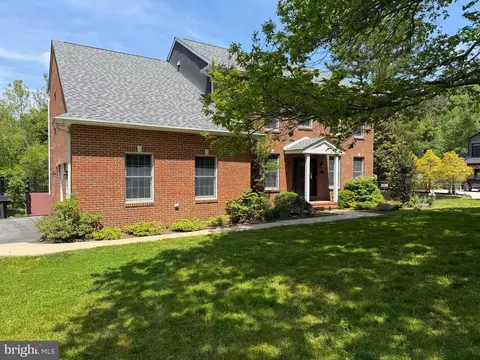 1 Nob Hill Rd, Wilmington, DE 19808
