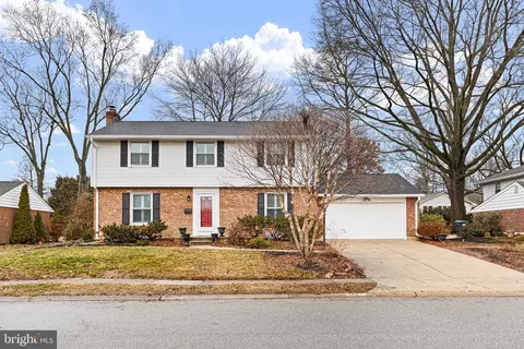 1207 Windon Dr, Wilmington, DE 19803
