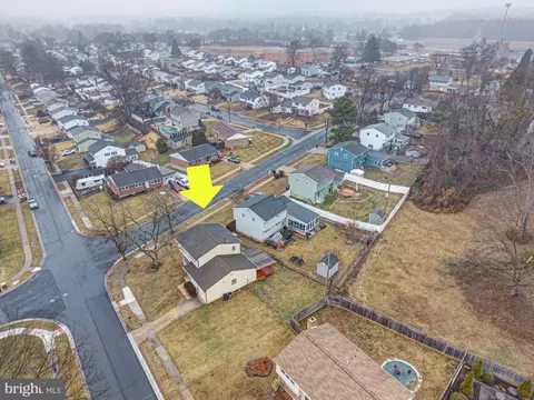 View/Area - 214 Darwin Dr, Newark, DE 19711 photo 7 of 22