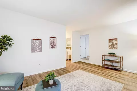 Entry Way - 214 Darwin Dr, Newark, DE 19711 photo 3 of 3