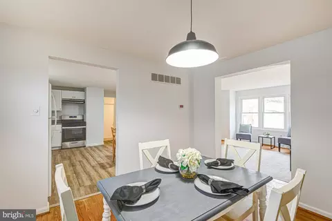 Dining - 214 Darwin Dr, Newark, DE 19711 photo 3 of 5