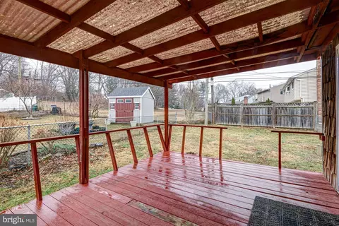 Exterior - 214 Darwin Dr, Newark, DE 19711 photo 2 of 2