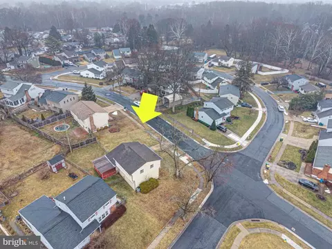 View/Area - 214 Darwin Dr, Newark, DE 19711 photo 13 of 22