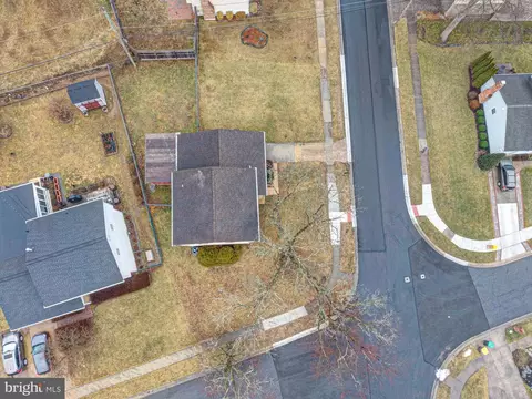 View/Area - 214 Darwin Dr, Newark, DE 19711 photo 21 of 22