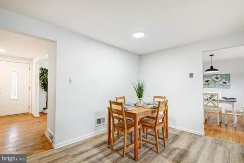 Dining - 214 Darwin Dr, Newark, DE 19711 photo 5 of 5