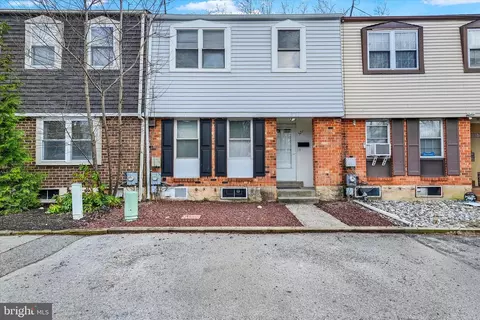 521 Concord Bridge Pl, Newark, DE 19702